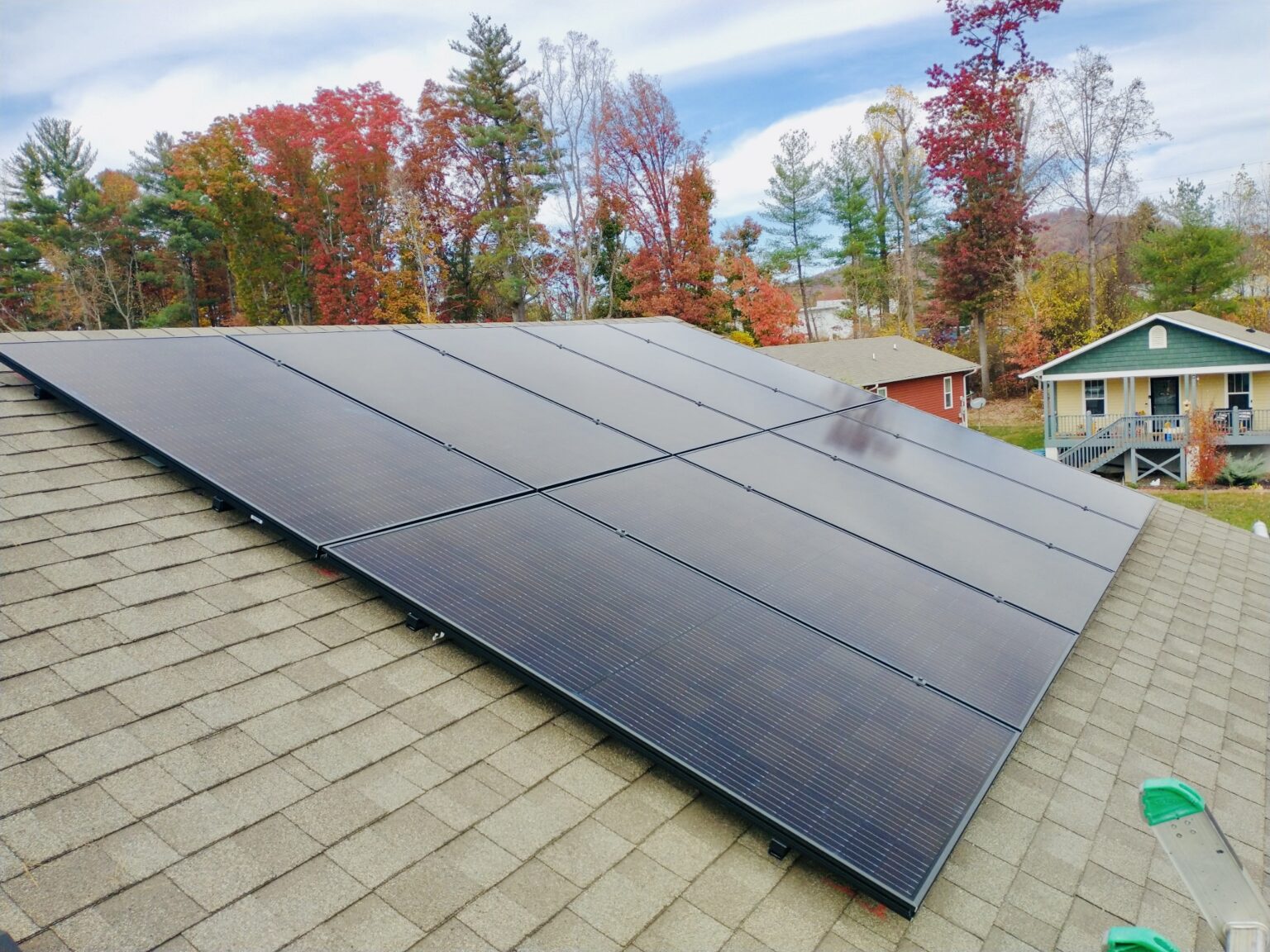 Making Solar Accessible Neighbor To Neighbor Solar Program Brings Free Photo Inspiration
